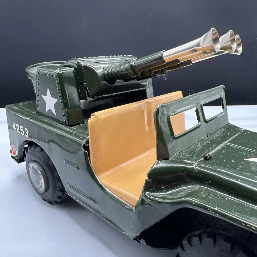 Vintage 1950s Nomura TN Japan Tin Litho Military Jeep #4253 Anti-Aircraft